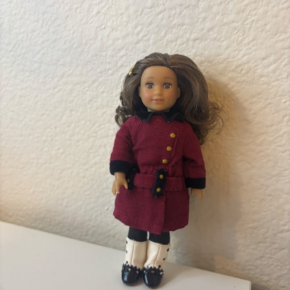 Retired American Girl Doll Rebecca Rubin 6 Inch Mini Doll & Book in Box - Picture 2 of 5